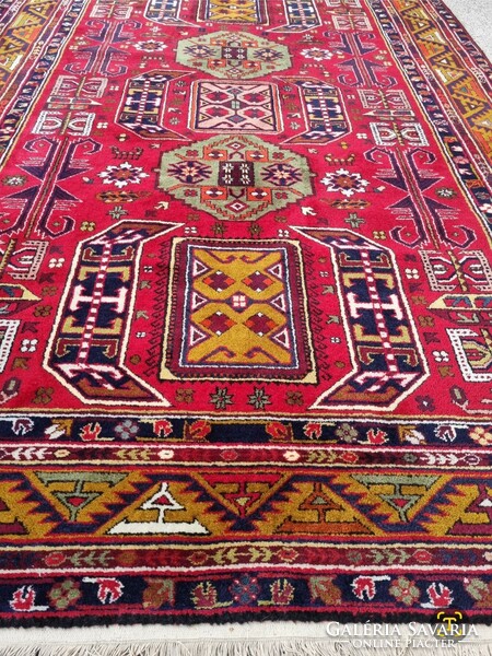 Hand-knotted Persian rug. 170 X 250 cm