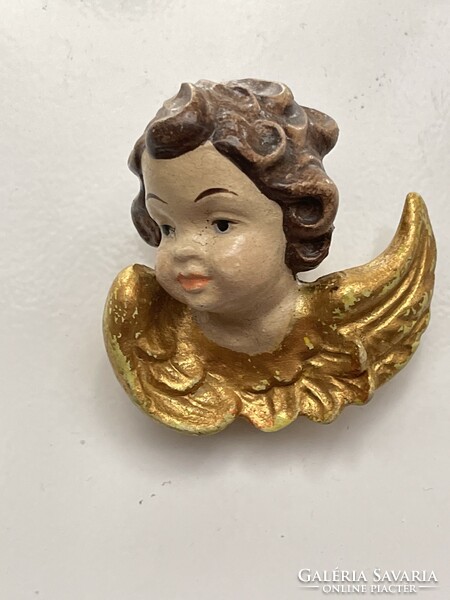 Baroque beautifully carved, putto painted in color, very good condition.