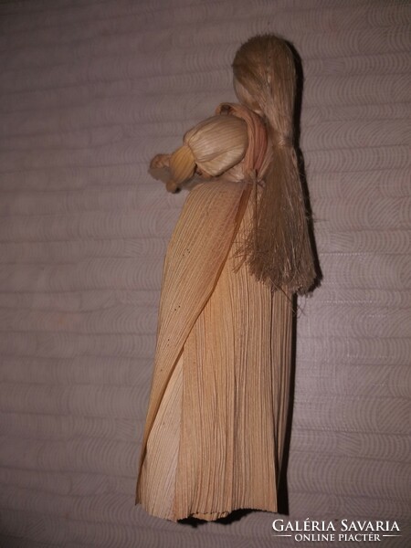 Kukorica csuhébaba szobor dekoráció