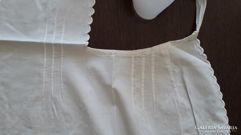 Régi cukrász kötény csipkés vászon vintage női konyhai viselet