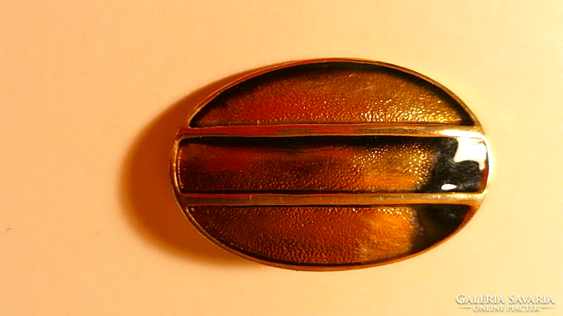 Spectacular, large-sized, art deco coat brooch 92.