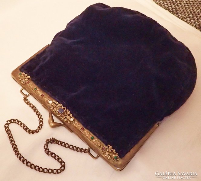 Antique theatrical purse with velvet gems with original chain