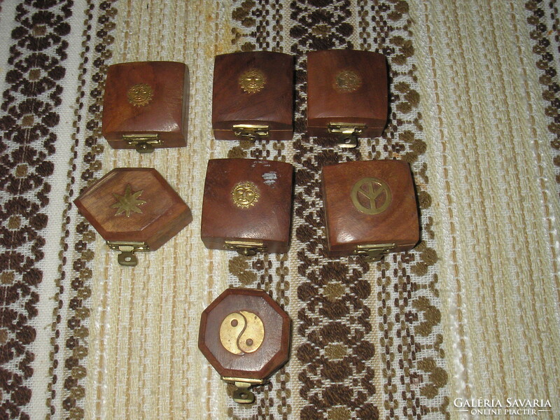 Wooden boxes 7 pieces / about 4.8X4.8X2.5Cm