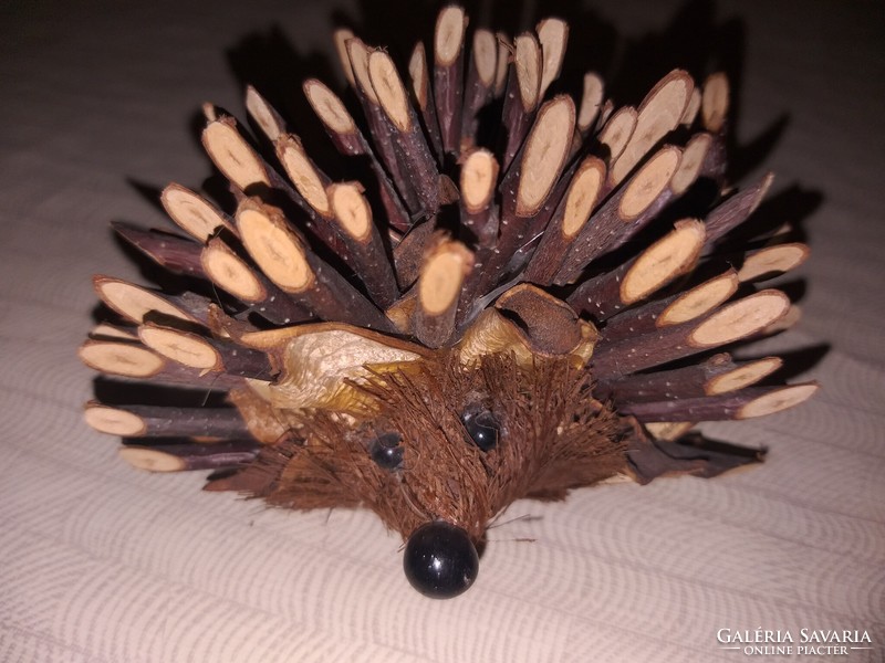 Hedgehog wood decoration