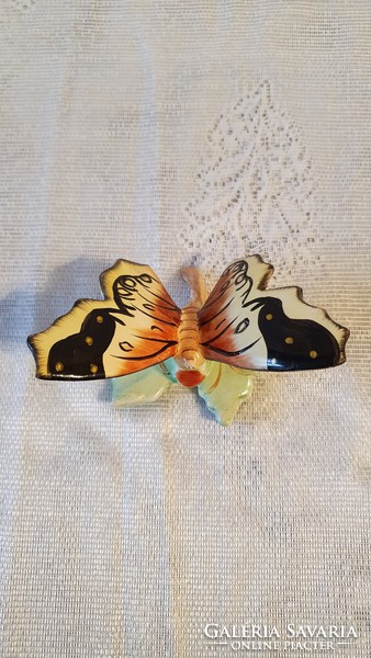 Bodrogkeresztúri kerámia lepke, pillangó