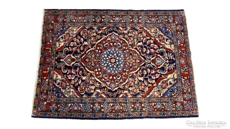 Antique Iranian Baktiari Persian carpet 150x110cm