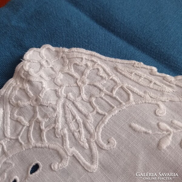 Antique hand-embroidered white collar