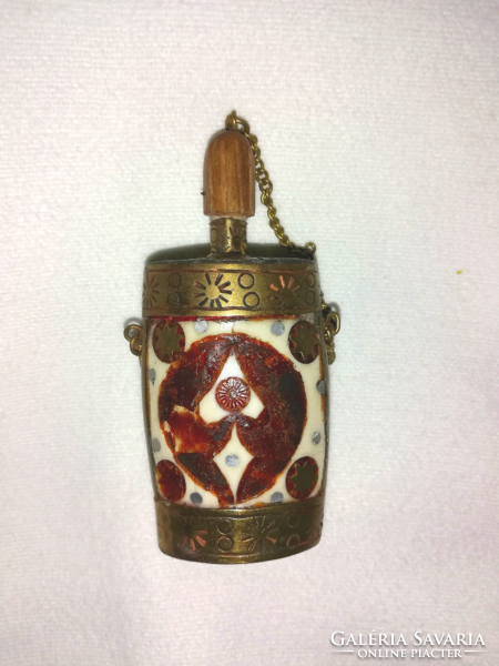 Rare, vintage snuff holder for collection