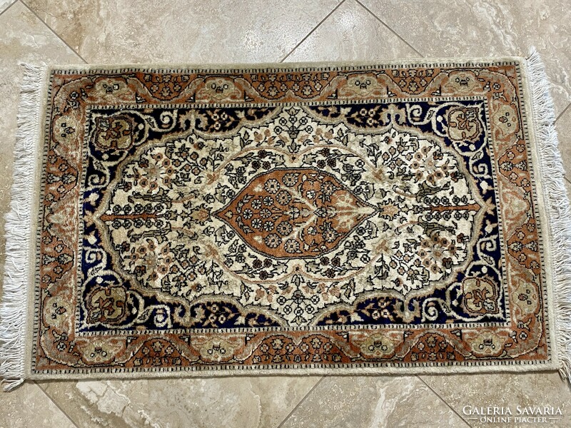 Iran tabriz light Persian carpet 110x65cm