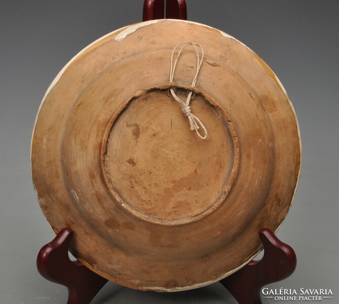 Transylvanian earthenware plate, salt region, 90 years old. 20.5 cm.