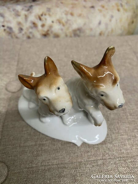 Carl Scheidig Grafenthal German porcelain pair of dogs a32