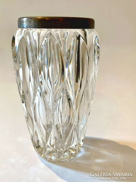 Crystal vase with metal rim
