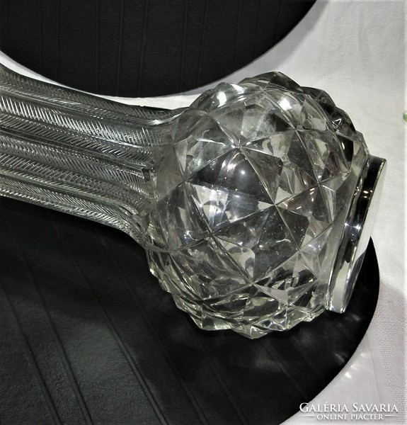 Large heavy crystal vase - 30 cm