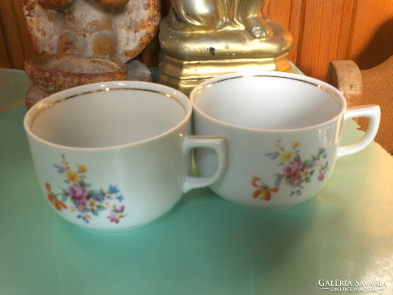 Antique 1949-60, floral German porcelain tea cups in pieces, 3 dl