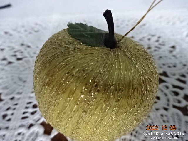 Christmas ornament, golden apple, covered with yarn, diameter 5 cm. He has!