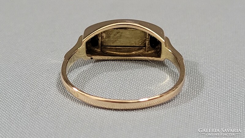 14 K gold ring 2.95 g