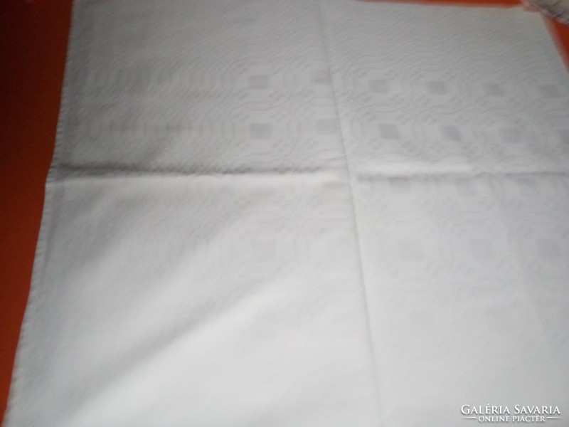 White damask tablecloth 125x125 cm x