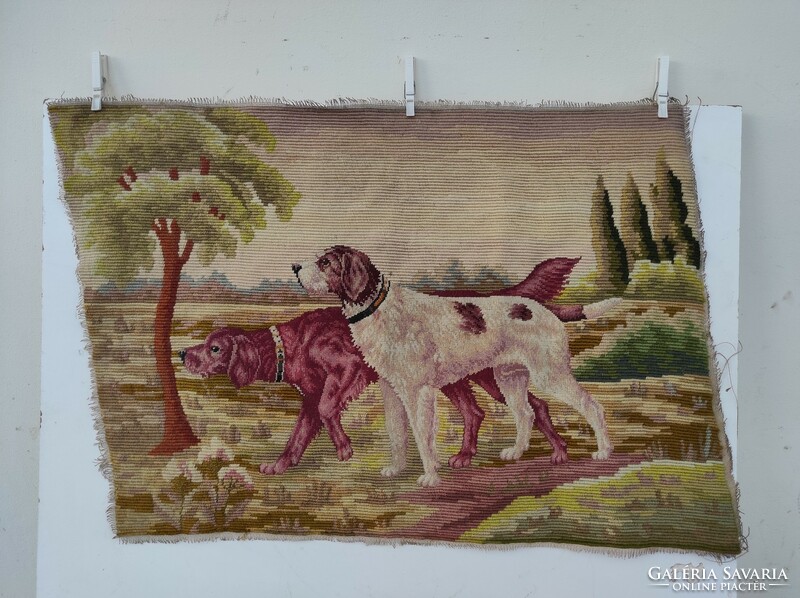 Antique needlework tapestry dog hunting hunting dog motif pillow 6331