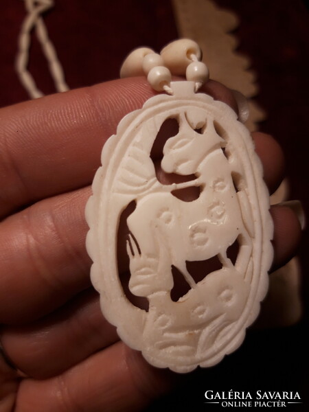 Dragon motif carved bone necklace - 54 cm