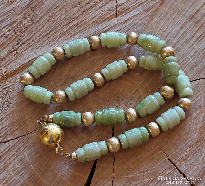 Beautiful jade necklaces with gold-plated silver spacers with a magnetic clasp