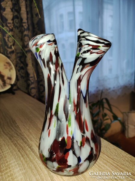 Glass vase (21 cm)