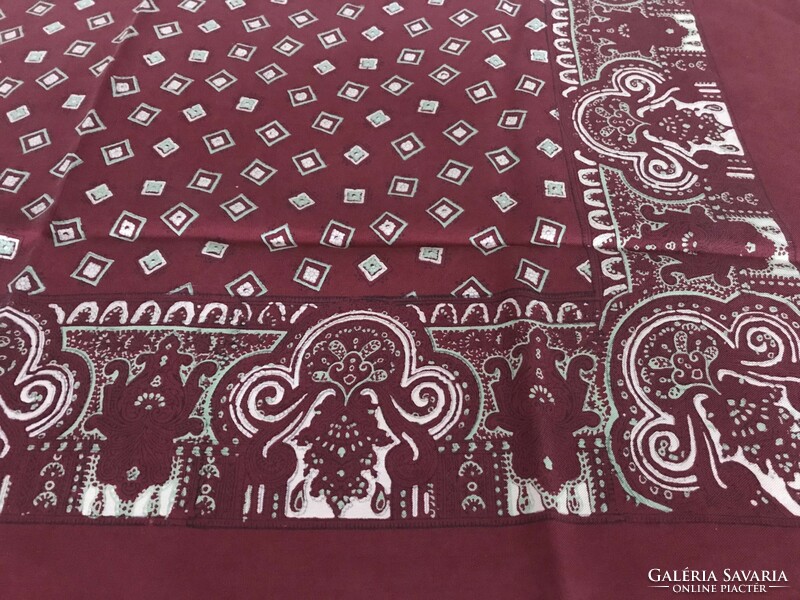 Osztrák selyemkendő, Phoenix Tuch márka, 90 x 84 cm