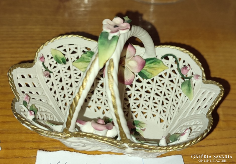 Handmade decorative basket porcelain