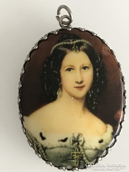 Old pendant with painting copy, 5 x 3.2 cm