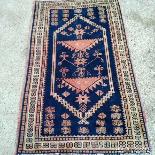 Carpet, Iranian 120 x 75 cm