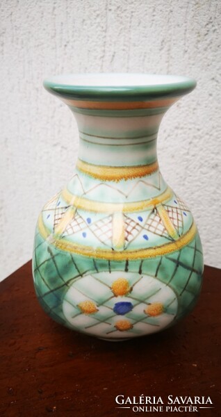 Gorka Géza kerámia váza színes kézzel festett, Art Deco Retro stílusú. Modern alkotás