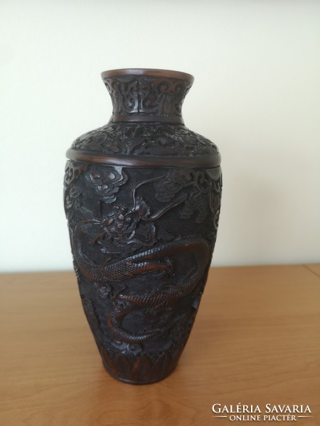 Richly decorated oriental vase with dragon pattern 23 cm - marked