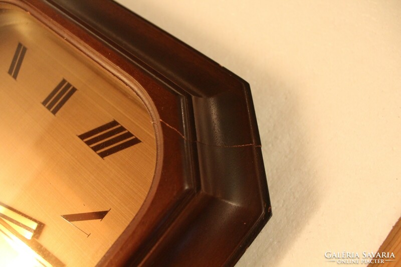 Junghaus quartz battery wall clock