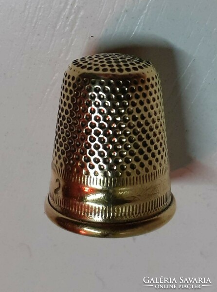 Old copper thimble in good condition