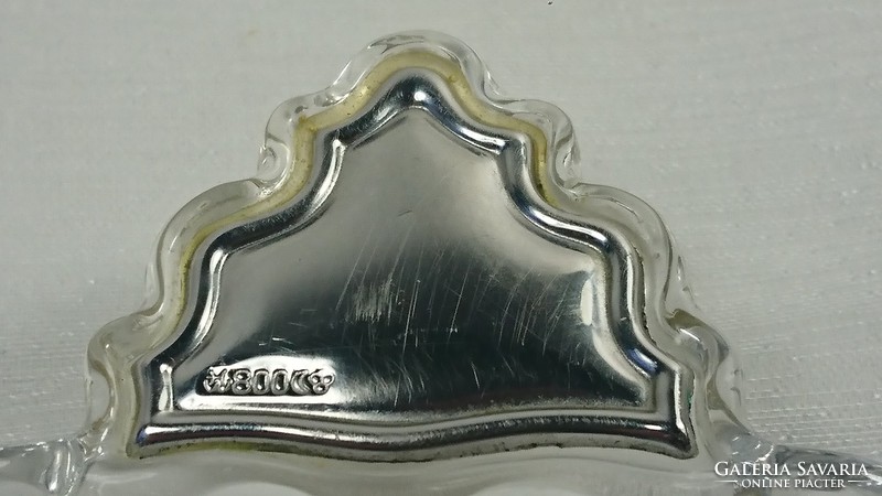 Üveg kínáló, 800-as finomságú ezüst betétes fogantyúval, XX.század közepe,