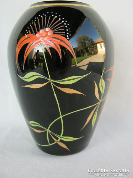 Retro ... Black glass flower pattern vase