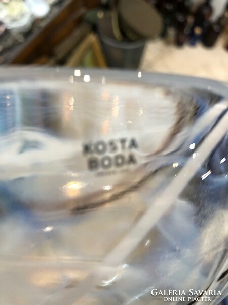Kosta boda Swedish crystal centerpiece, 26 x 20 cm beauty.