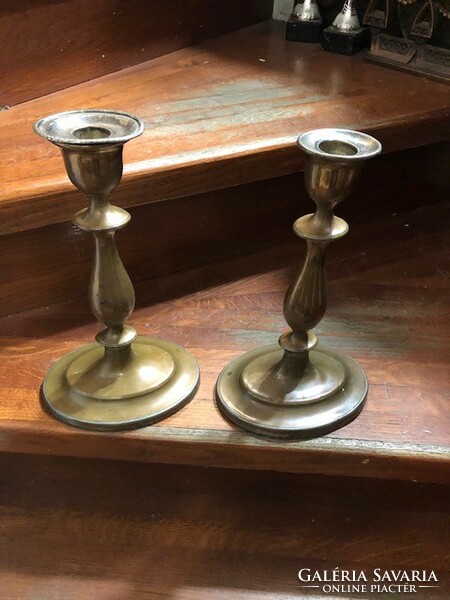 Pair of candle holders, made of metal, 24 cm high, perfect for the living room
