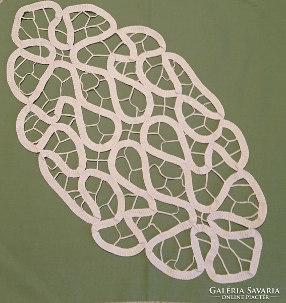 Light beige ribbon lace tablecloth, 49 x 28 cm