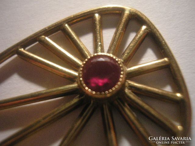 And e5 antique gold 14k pendant in the middle of ruby tal art deco rarity for sale