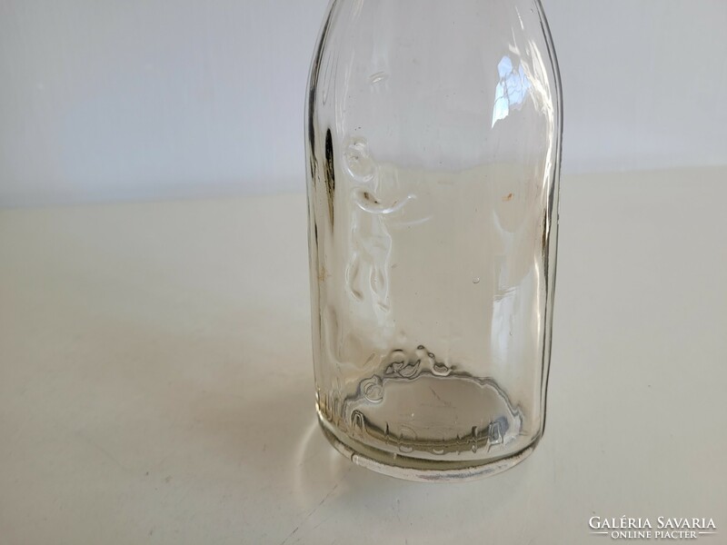Régi retro dombornyomott Tejért üveg tejesüveg