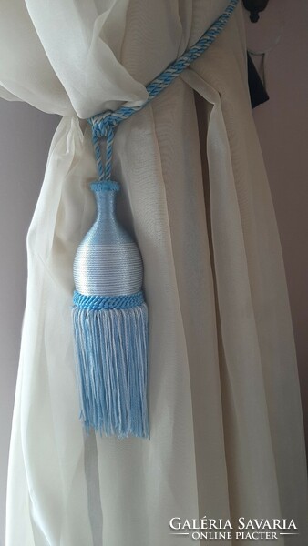 Very nice curtain tie (blue-silver twisted silk cord)