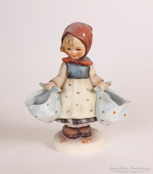 Anya kedvence (Mother's darling) - 13 cm-es Hummel / Goebel porcelán figura