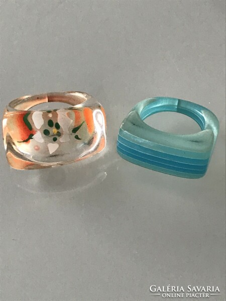 Retro plastic rings, 18 mm inner diameter
