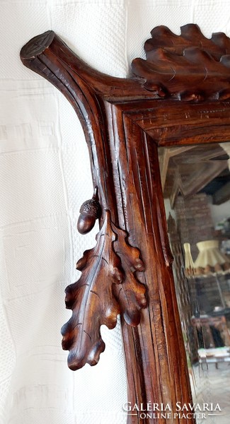 Huge oak leaf carved mirror, from 1900, impeccable, in original condition, 145 x 105 cm