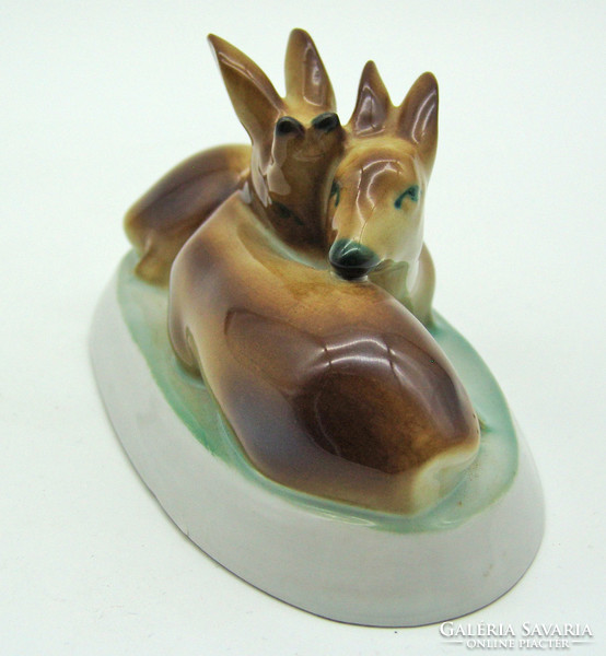 B733 zsolnay huddled fawn-blue fawns - in beautiful, flawless condition