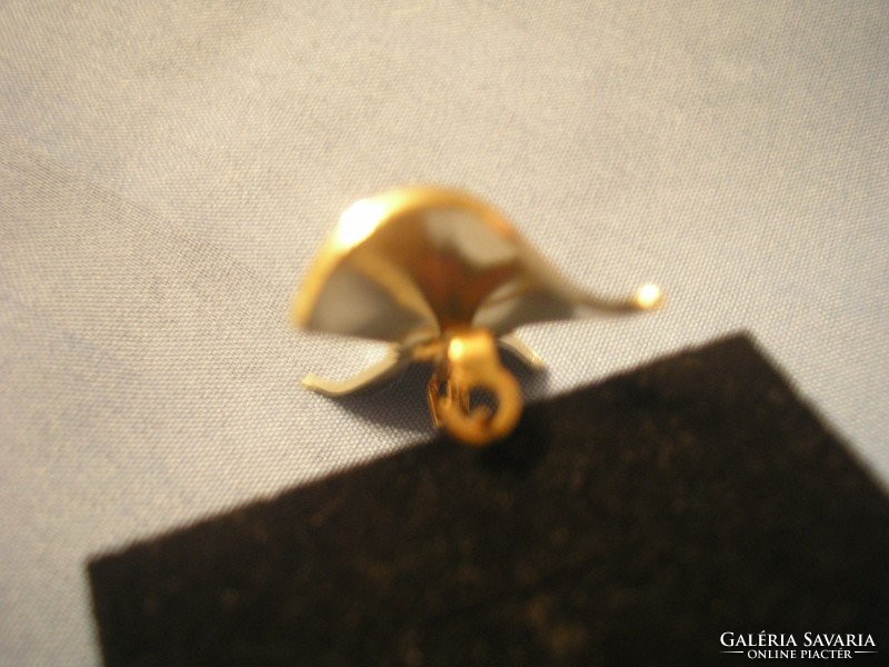 Gold filled bow brooch 4.5 Cm for sale
