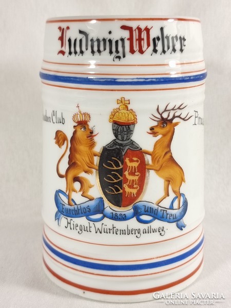 Ludvig Weber 1893-as feliratú festett címeres porcelàn korsó.Aljàn fény felé fordítva kocsma jelenet