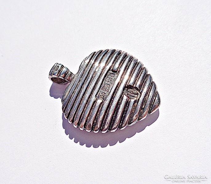 925-ös ezüst szív alakú medál