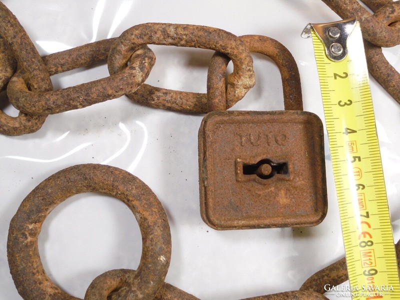 Antique old iron chain padlock with tuto padlock - length: 81 cm