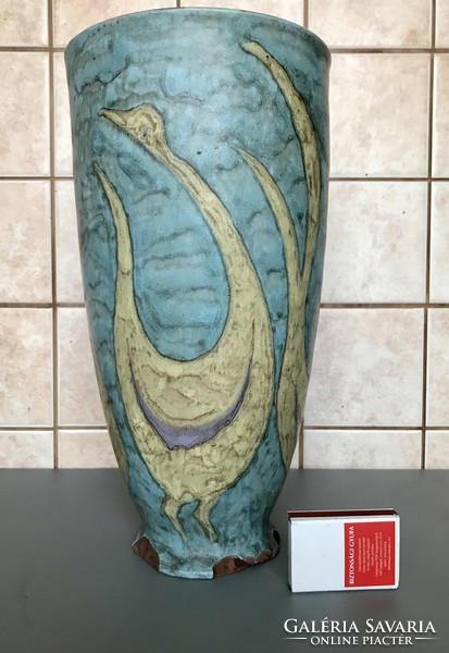 Lívia Gorka's giant vase!